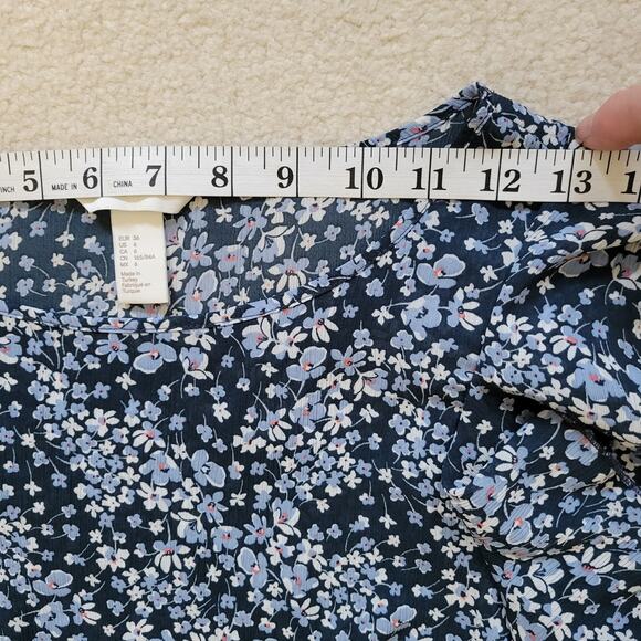EUC H&M Size 6 Tiered Flutter Sleeve Pullover Chiffon Top Blouse Blue Floral - Picture 4 of 9